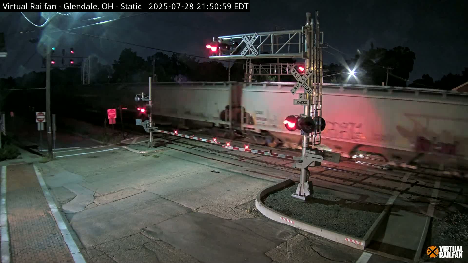 Glendale Railroad Crossing & Junction Live Cam - Glendale, Hamilton, Ohio, USA