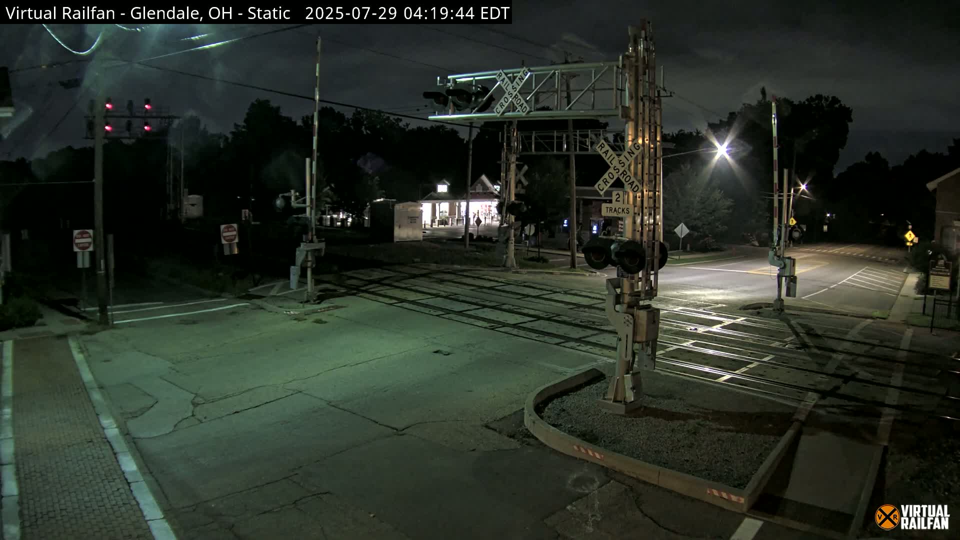 Glendale Railroad Crossing & Junction Live Cam - Glendale, Hamilton, Ohio, USA