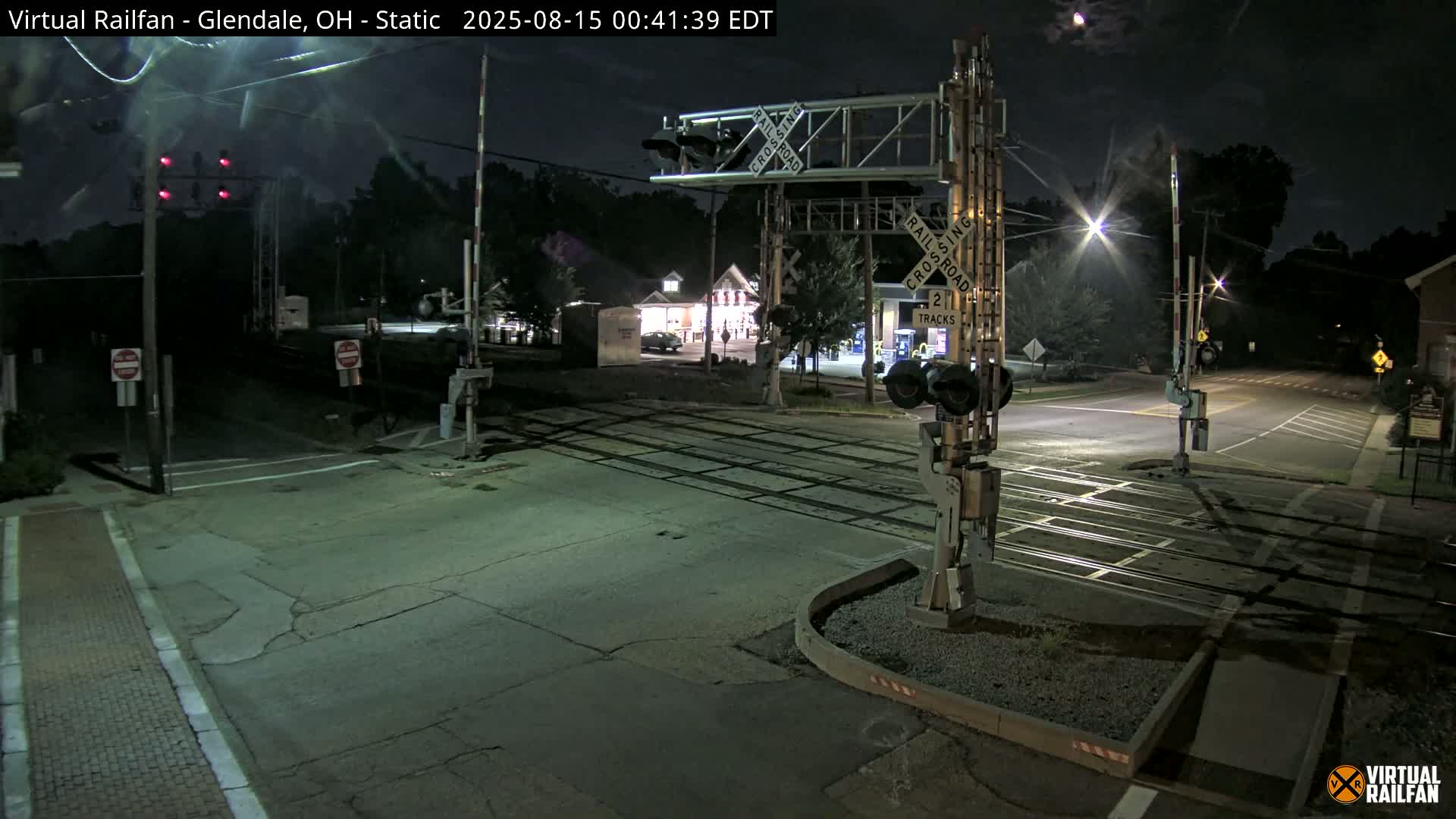 Glendale Railroad Crossing & Junction Live Cam - Glendale, Hamilton, Ohio, USA