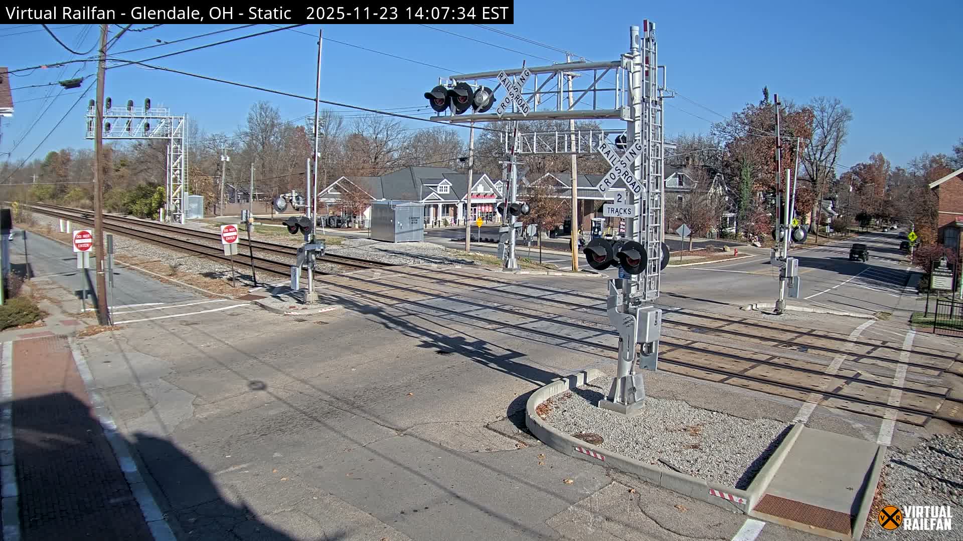 Glendale Railroad Crossing & Junction Live Cam - Glendale, Hamilton, Ohio, USA