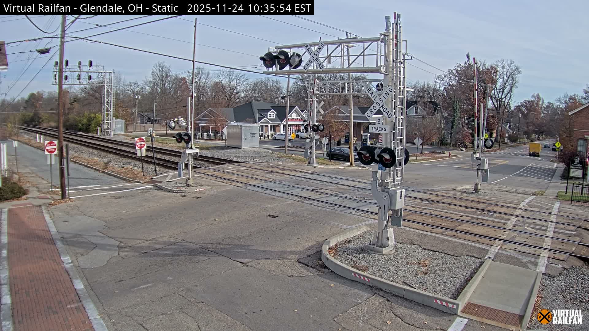 Glendale Railroad Crossing & Junction Live Cam - Glendale, Hamilton, Ohio, USA