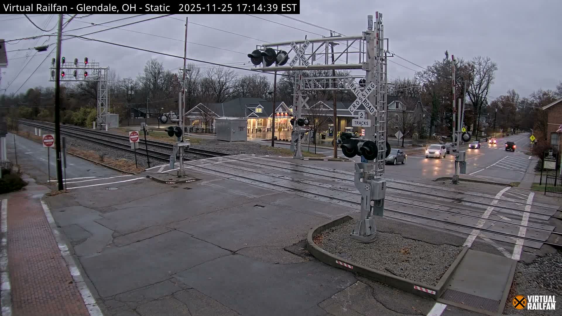 Glendale Railroad Crossing & Junction Live Cam - Glendale, Hamilton, Ohio, USA