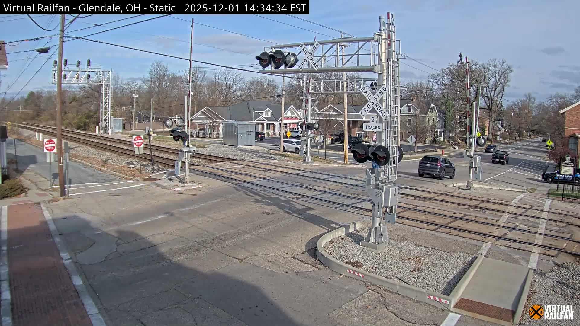 Glendale Railroad Crossing & Junction Live Cam - Glendale, Hamilton, Ohio, USA