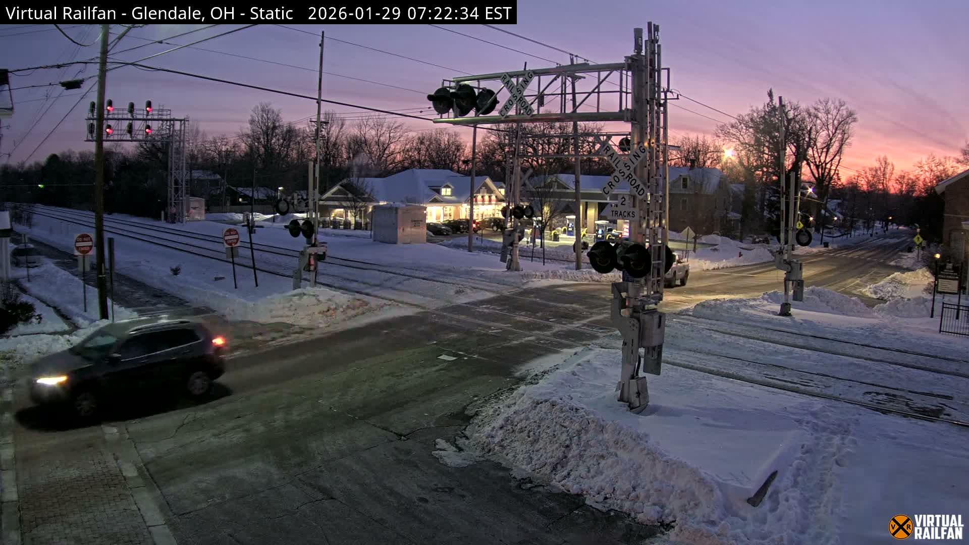 Glendale Railroad Crossing & Junction Live Cam - Glendale, Hamilton, Ohio, USA