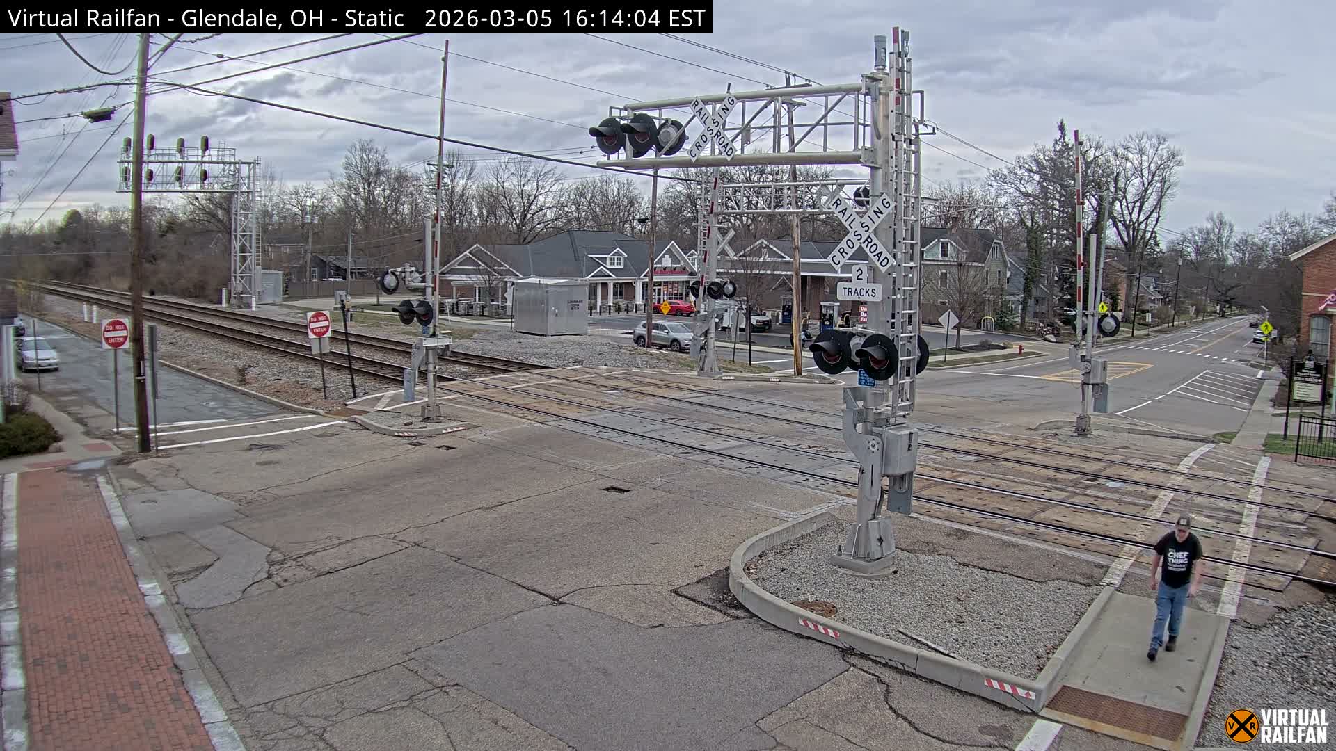 Glendale Railroad Crossing & Junction Live Cam - Glendale, Hamilton, Ohio, USA