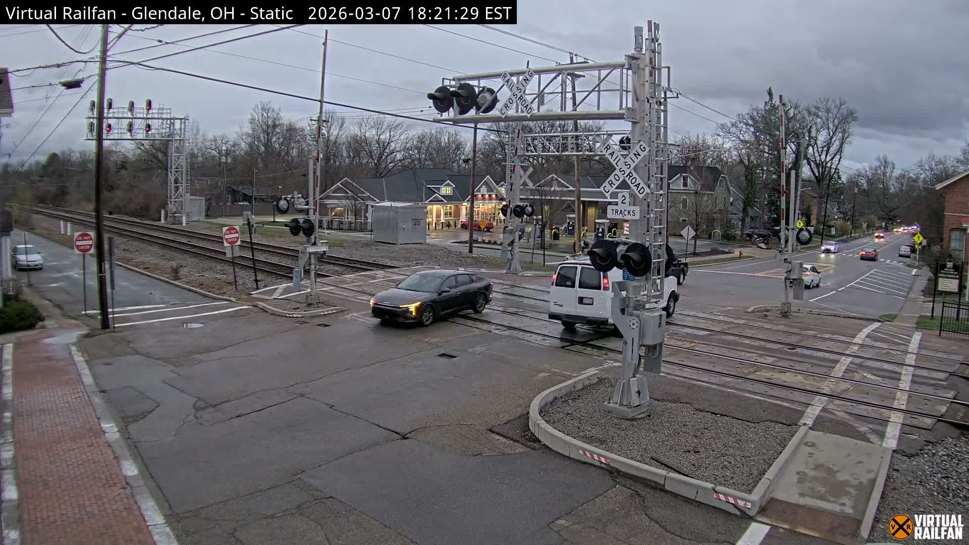 Glendale Railroad Crossing & Junction Live Cam - Glendale, Hamilton, Ohio, USA