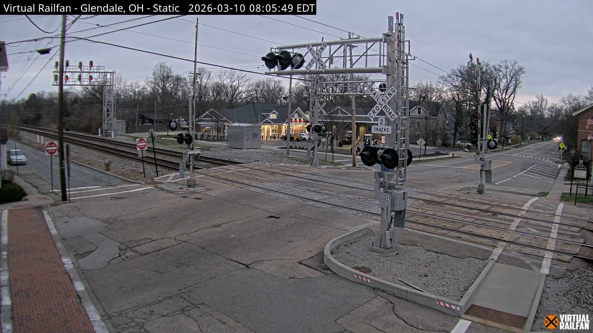 Glendale Railroad Crossing & Junction Live Cam - Glendale, Hamilton, Ohio, USA