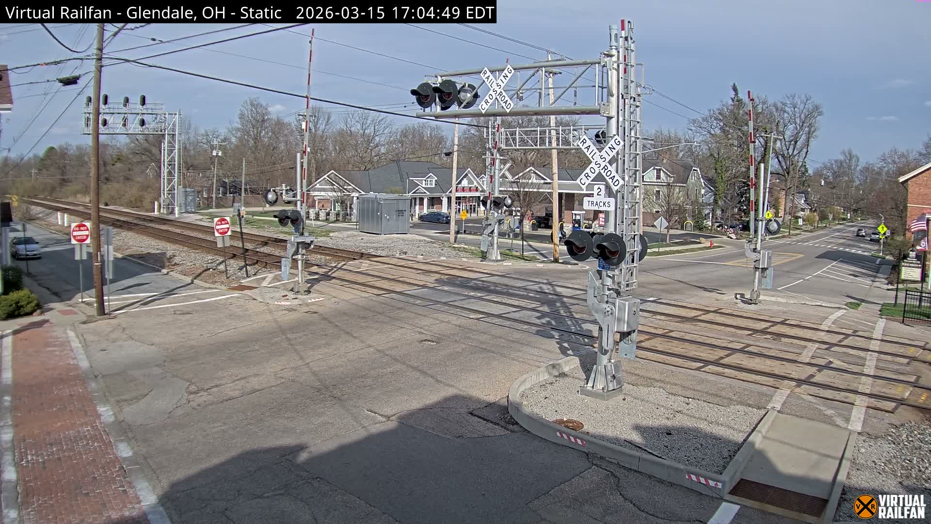 Glendale Railroad Crossing & Junction Live Cam - Glendale, Hamilton, Ohio, USA