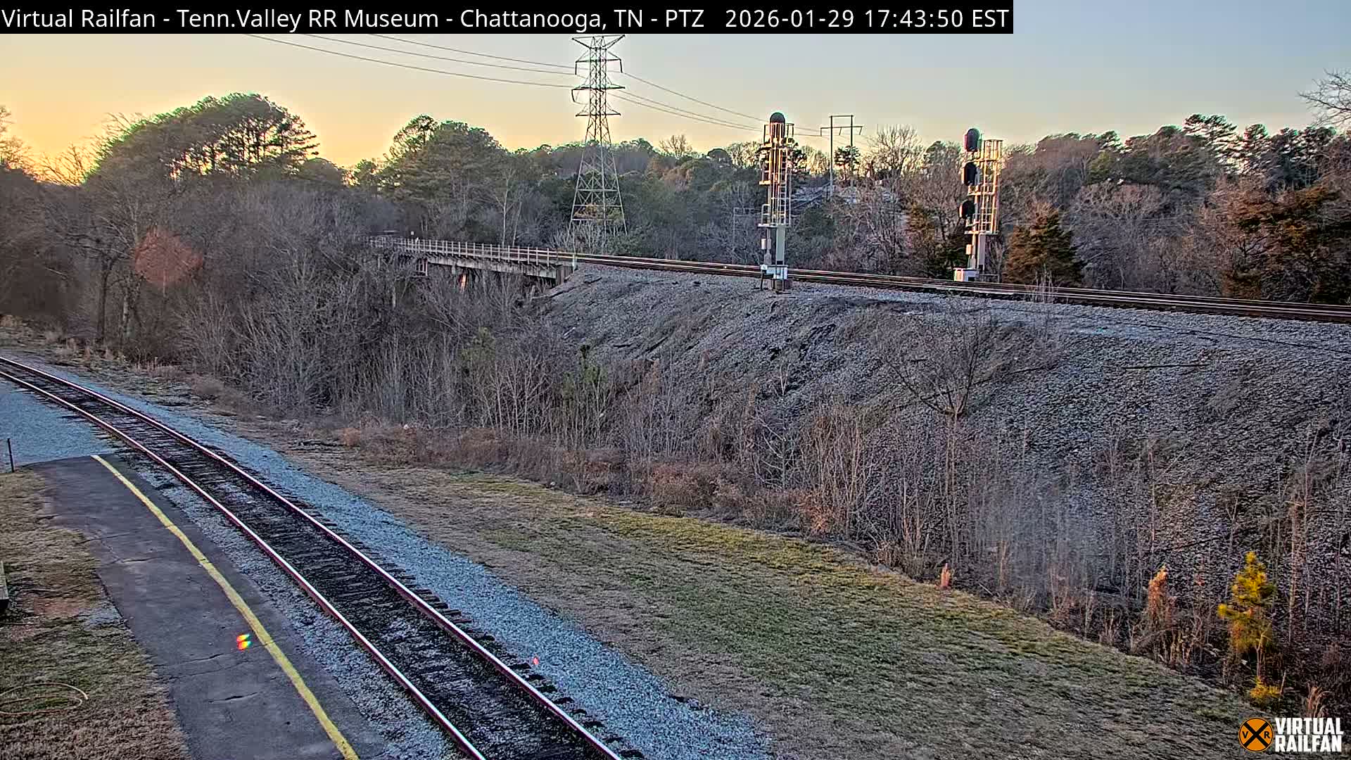 Chattanooga Railroad Crossing from Tennessee Railroad Museum Live Cam - Chattanooga, Hamilton, Tennessee, USA