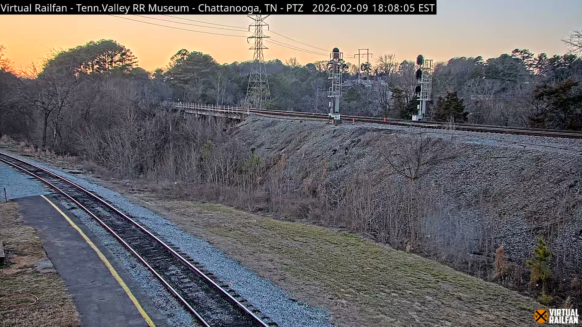 Chattanooga Railroad Crossing from Tennessee Railroad Museum Live Cam - Chattanooga, Hamilton, Tennessee, USA