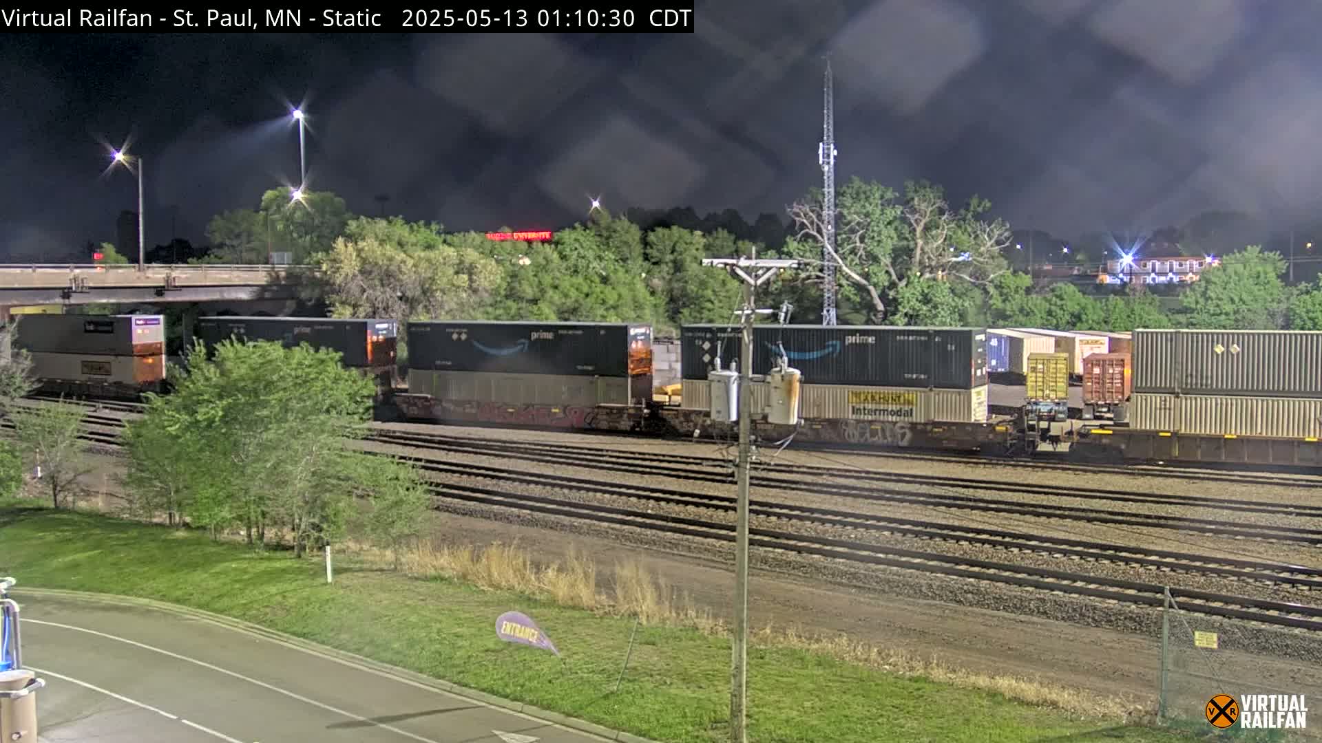 Saint Paul Railroad Crossing Live Cam - Saint Paul, Ramsey, Minnesota, USA