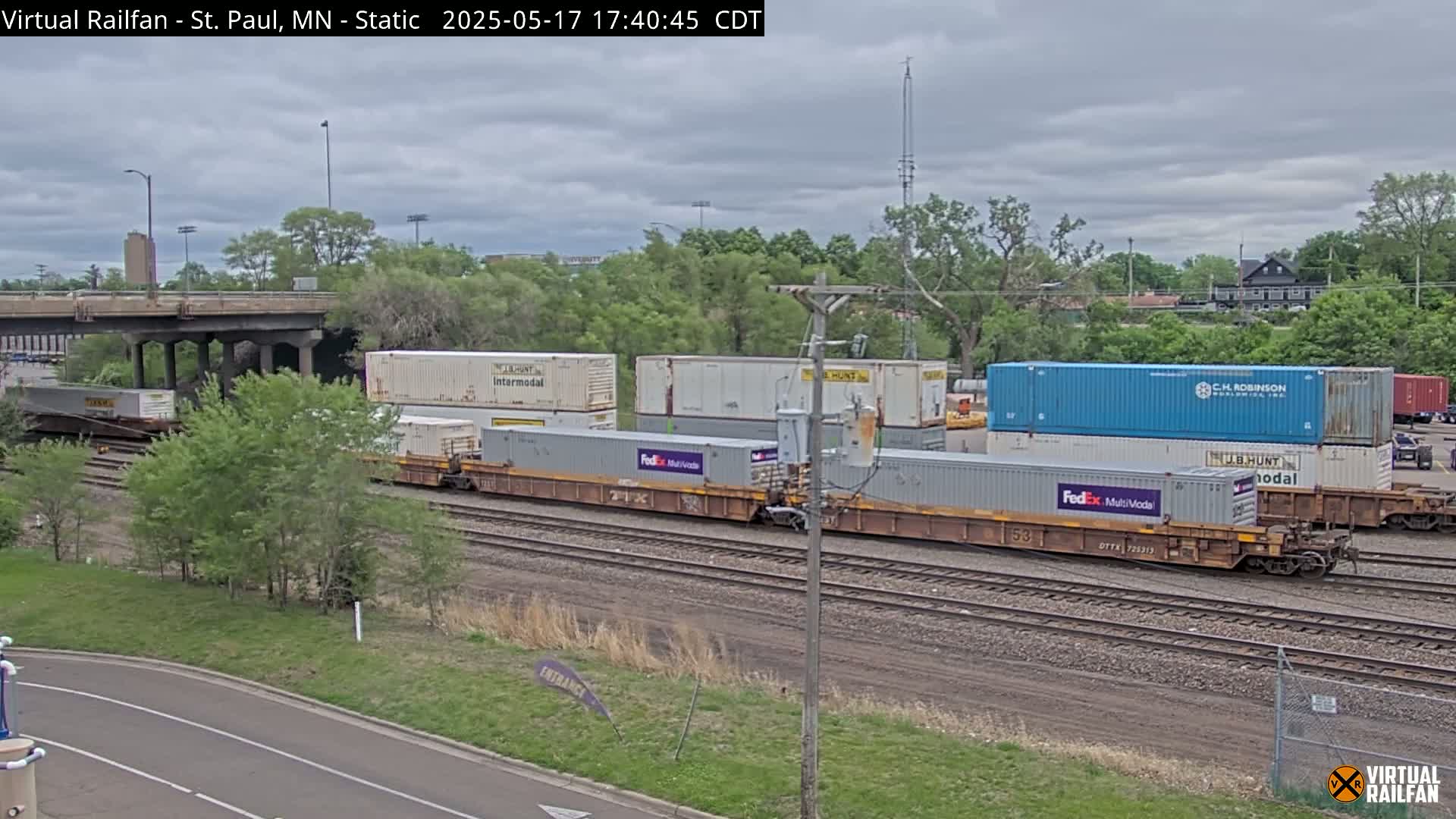 Saint Paul Railroad Crossing Live Cam - Saint Paul, Ramsey, Minnesota, USA