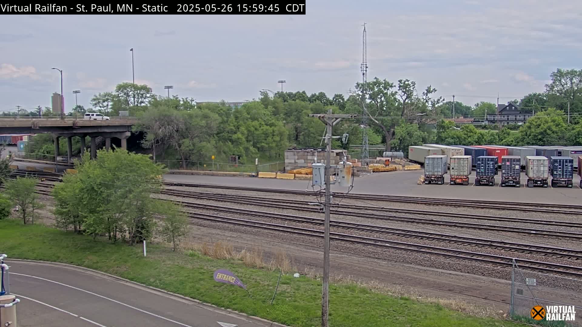 Saint Paul Railroad Crossing Live Cam - Saint Paul, Ramsey, Minnesota, USA