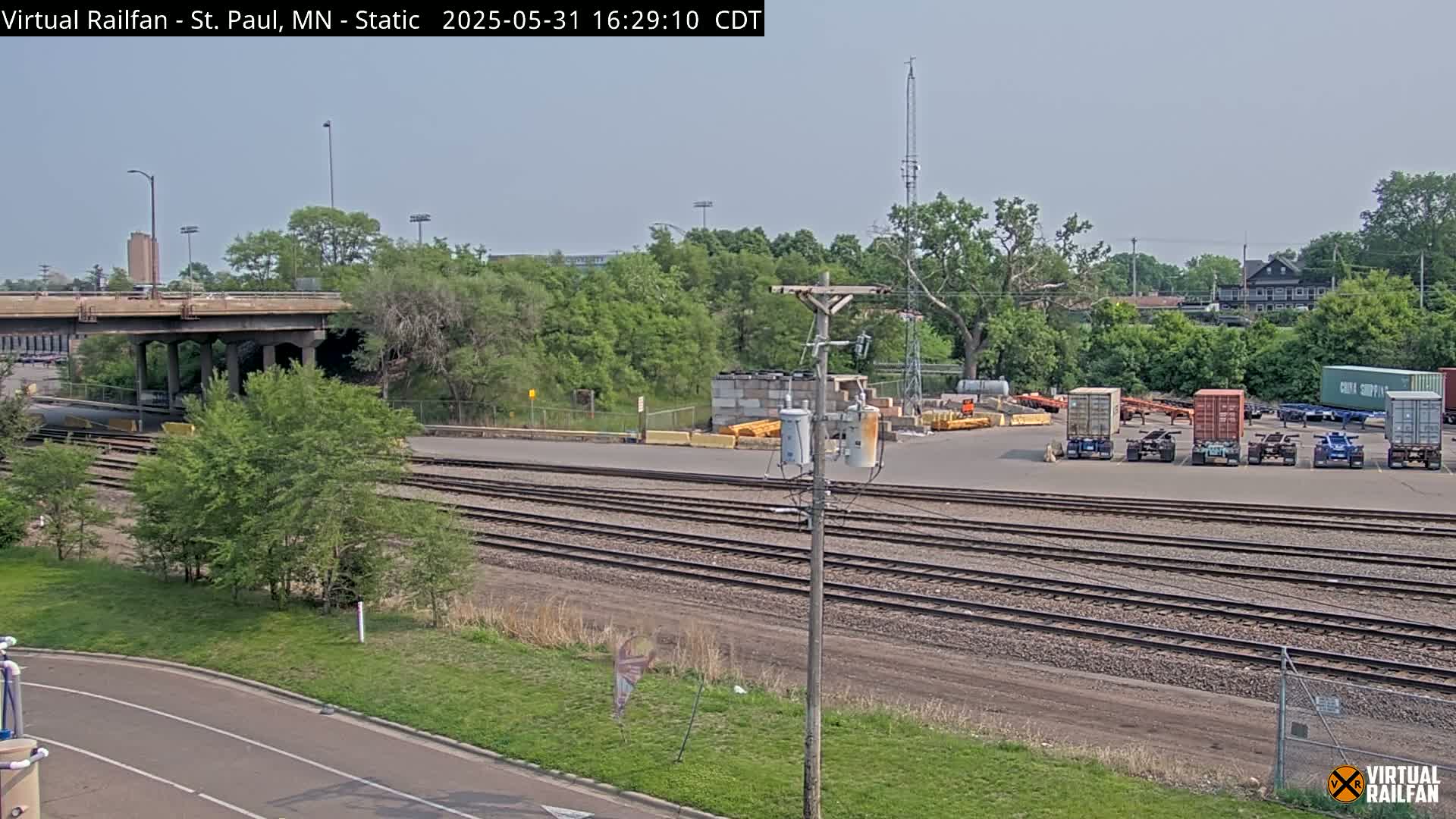 Saint Paul Railroad Crossing Live Cam - Saint Paul, Ramsey, Minnesota, USA