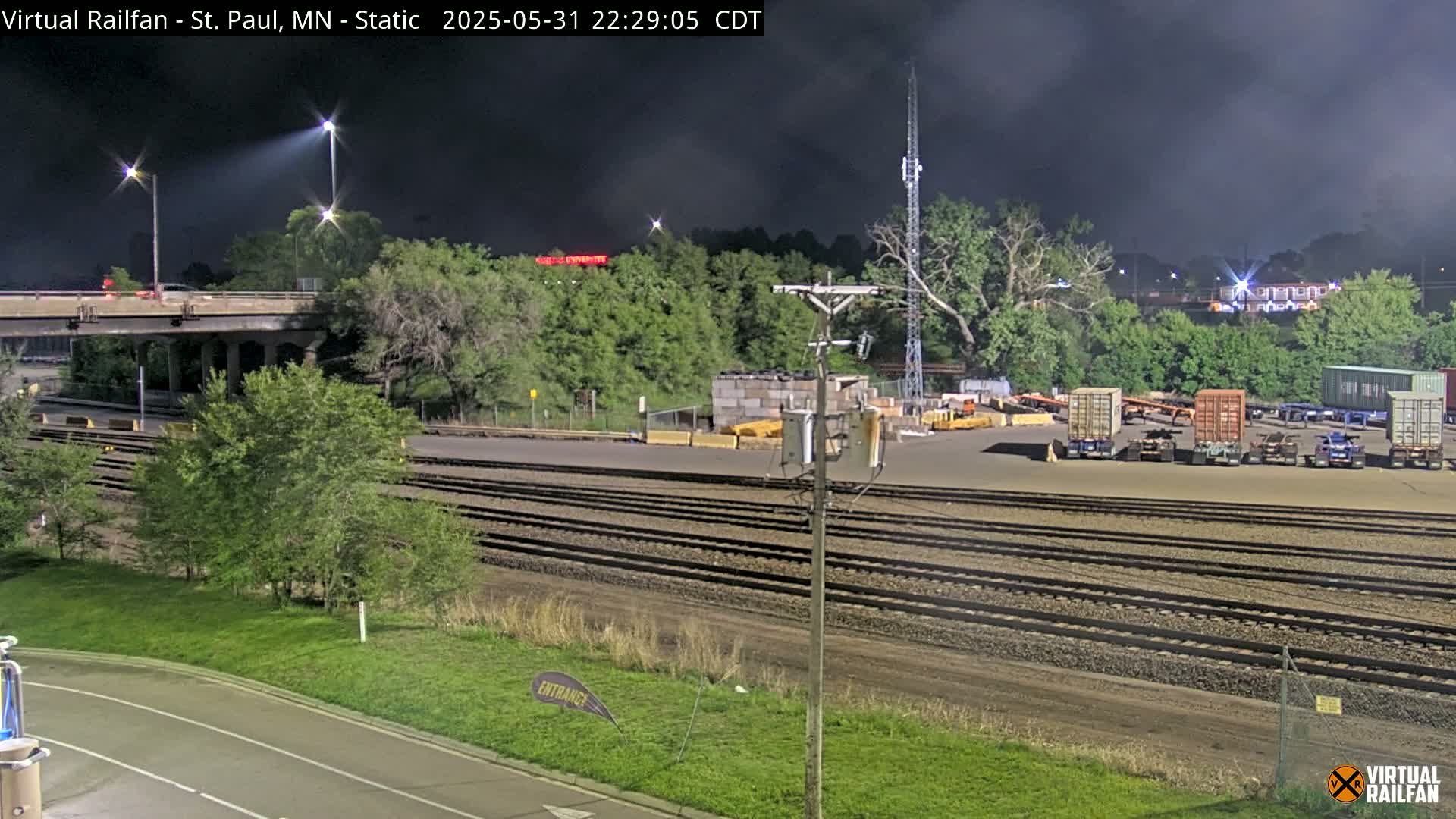 Saint Paul Railroad Crossing Live Cam - Saint Paul, Ramsey, Minnesota, USA