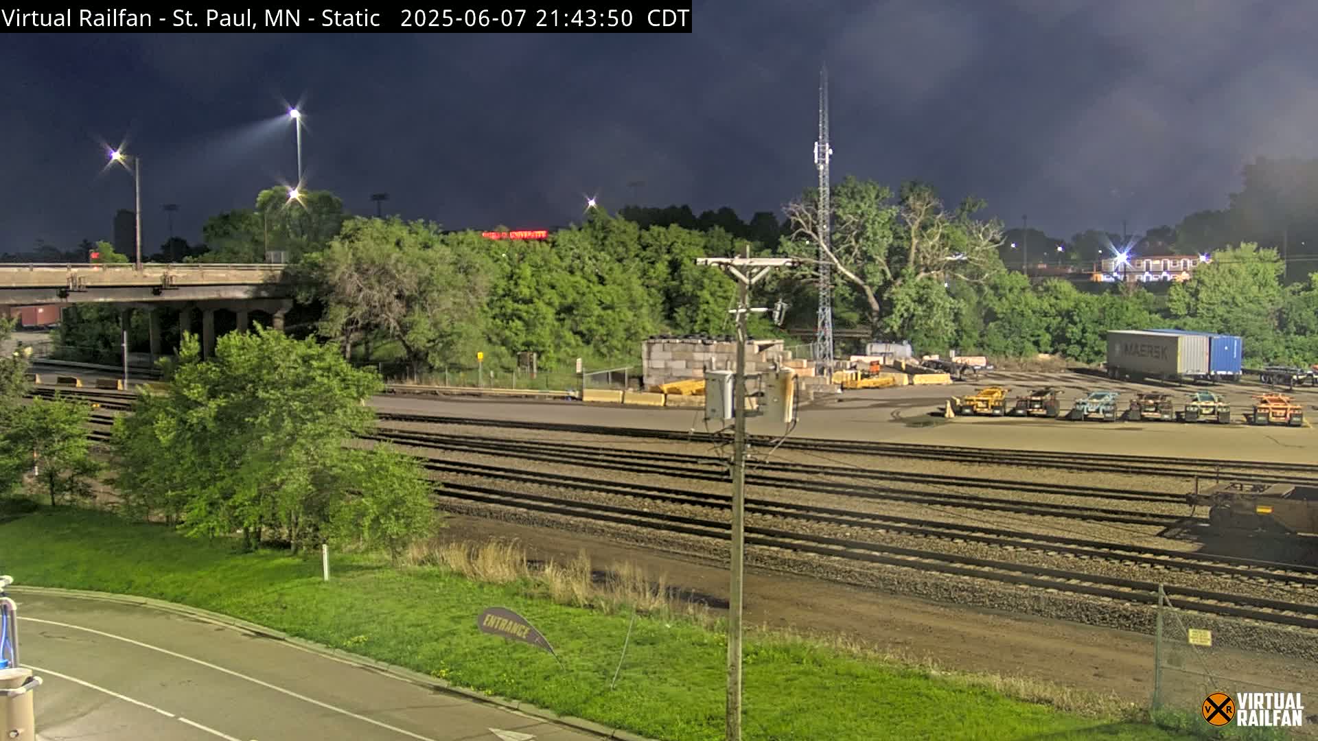 Saint Paul Railroad Crossing Live Cam - Saint Paul, Ramsey, Minnesota, USA