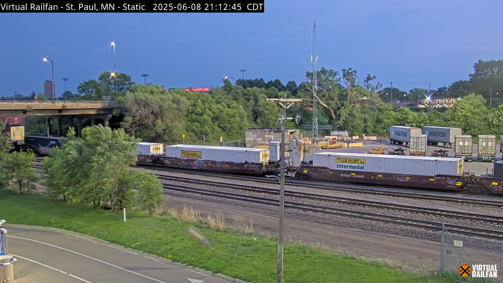 Saint Paul Railroad Crossing Live Cam - Saint Paul, Ramsey, Minnesota, USA
