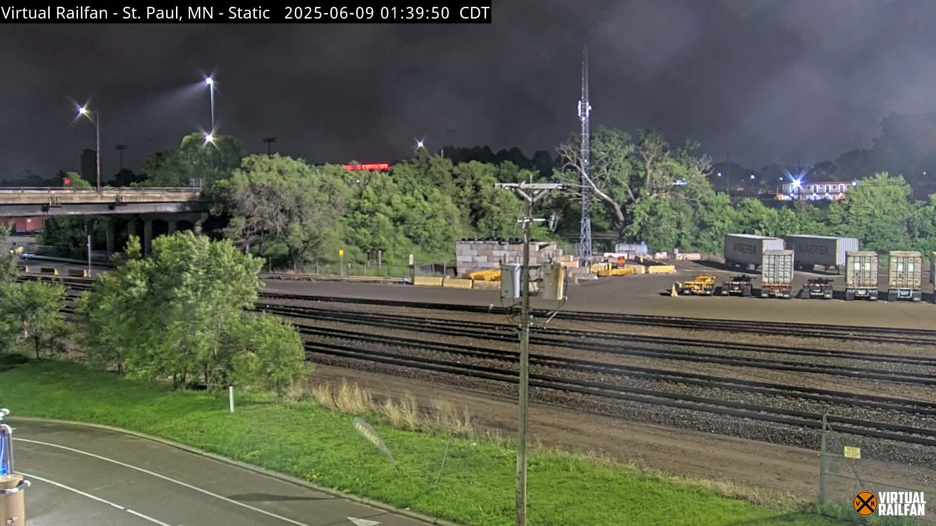 Saint Paul Railroad Crossing Live Cam - Saint Paul, Ramsey, Minnesota, USA