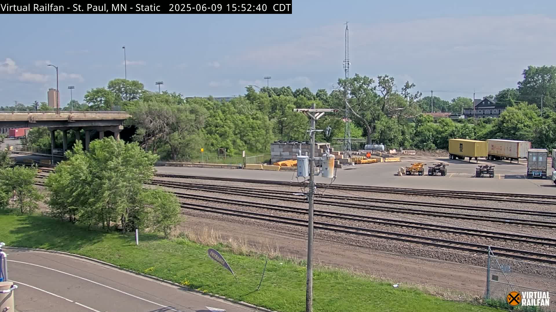 Saint Paul Railroad Crossing Live Cam - Saint Paul, Ramsey, Minnesota, USA