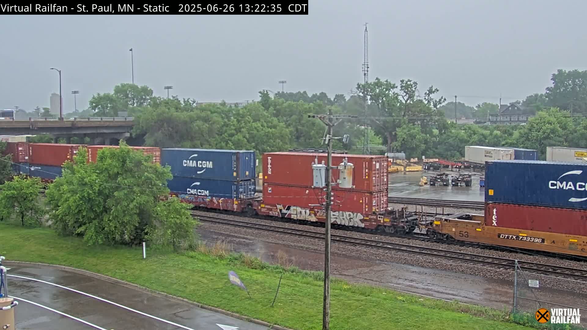 Saint Paul Railroad Crossing Live Cam - Saint Paul, Ramsey, Minnesota, USA