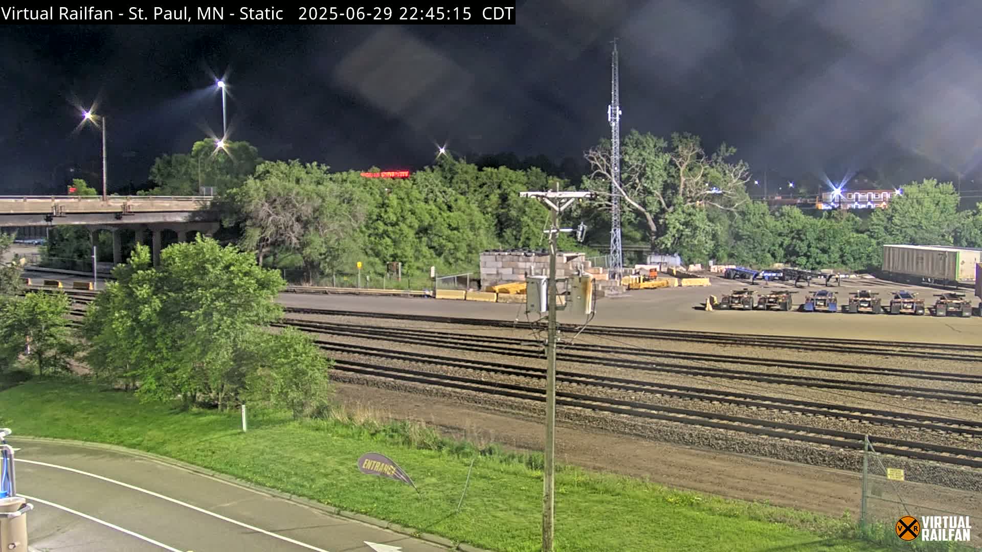 Saint Paul Railroad Crossing Live Cam - Saint Paul, Ramsey, Minnesota, USA