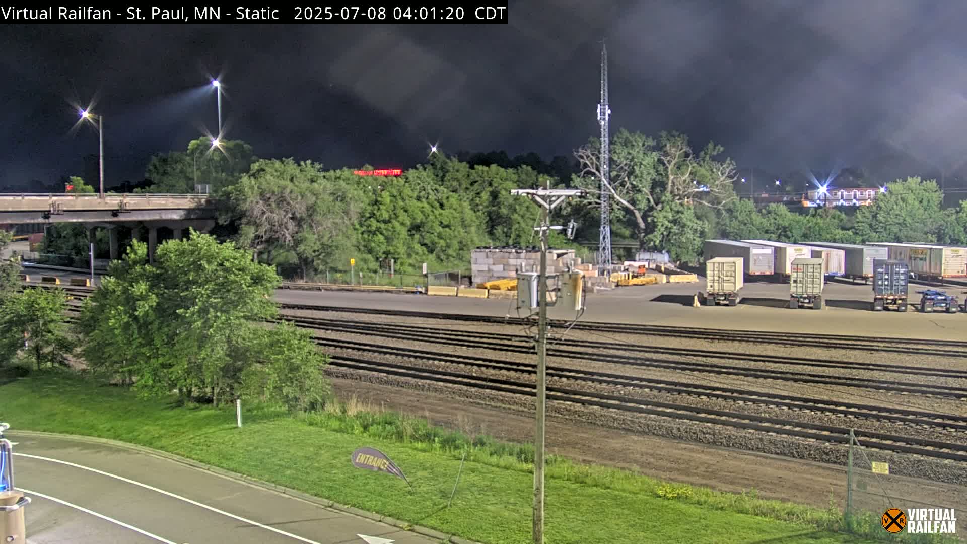 Saint Paul Railroad Crossing Live Cam - Saint Paul, Ramsey, Minnesota, USA