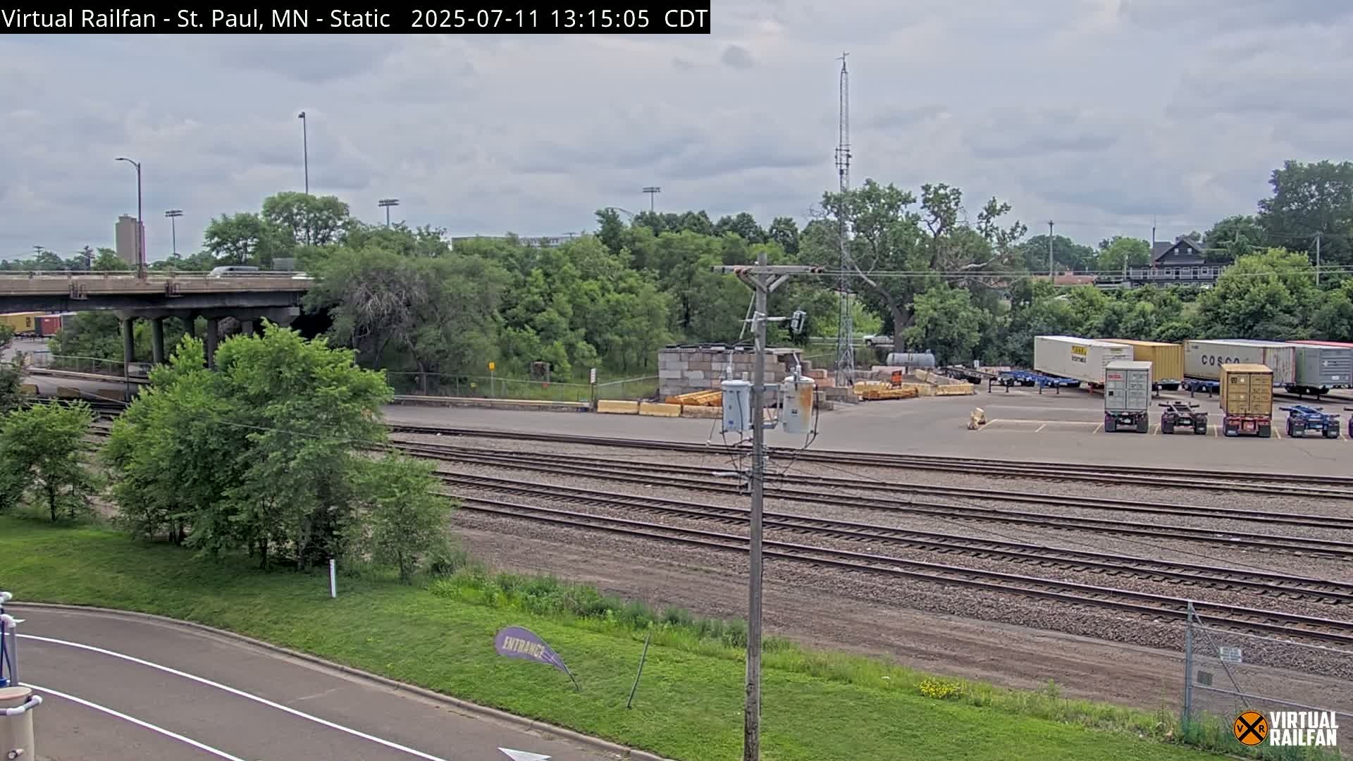 Saint Paul Railroad Crossing Live Cam - Saint Paul, Ramsey, Minnesota, USA