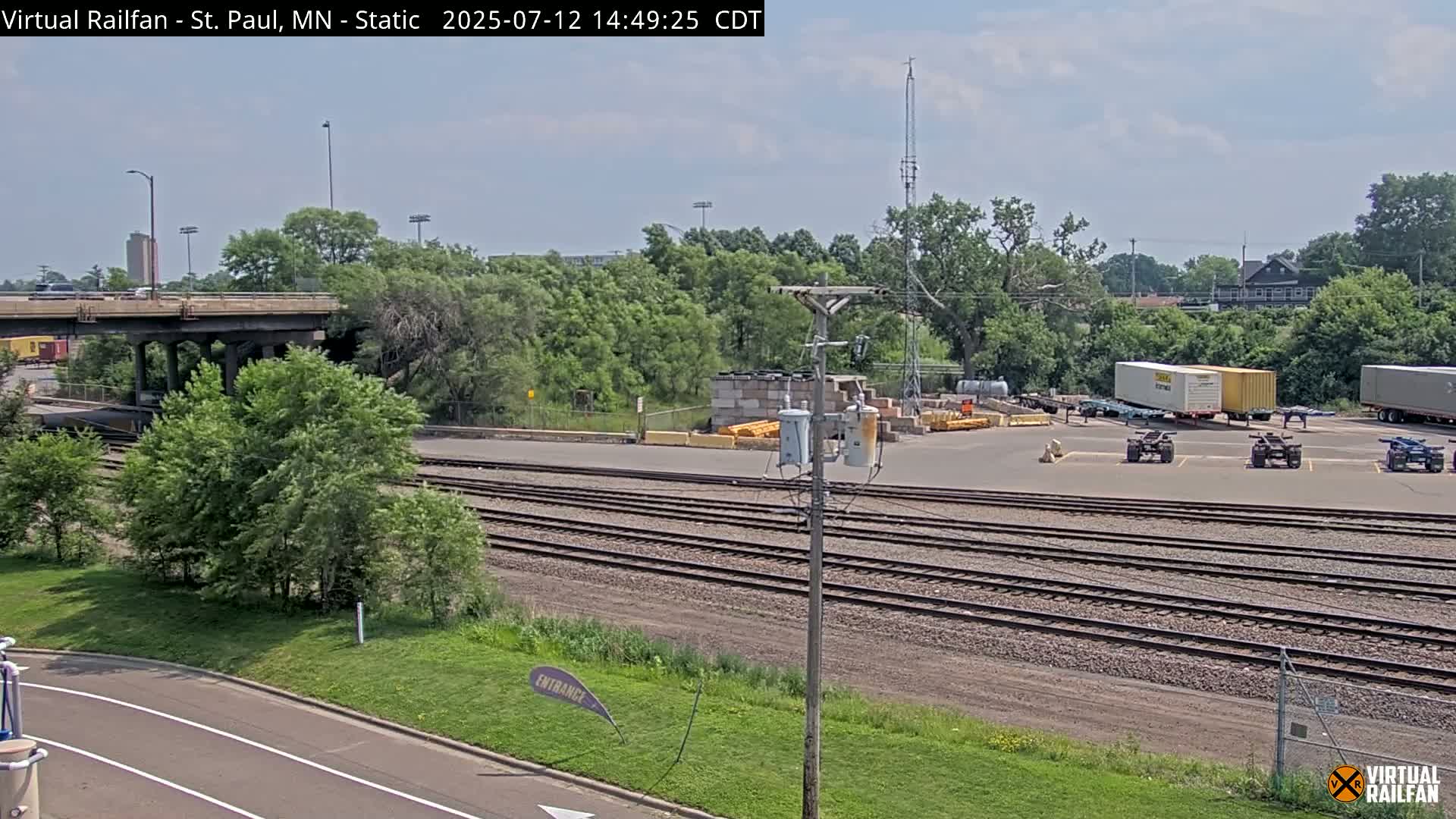 Saint Paul Railroad Crossing Live Cam - Saint Paul, Ramsey, Minnesota, USA