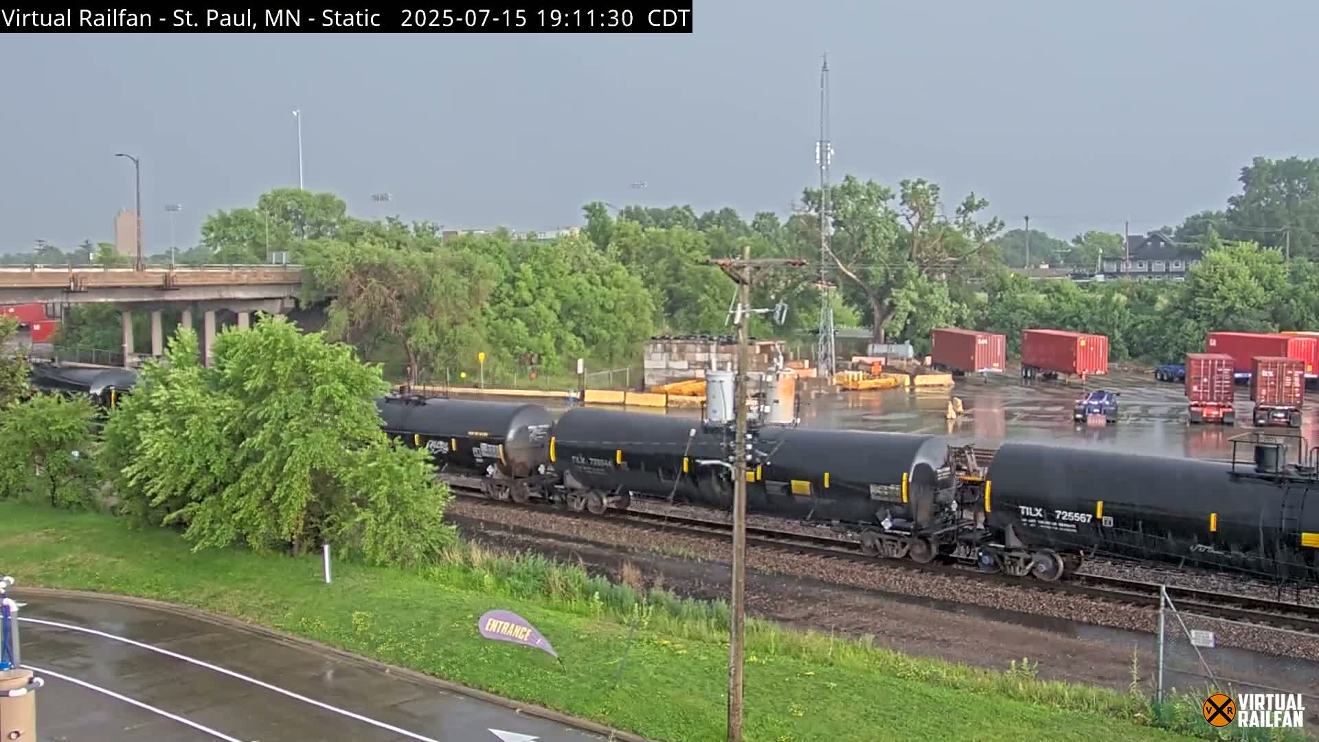 Saint Paul Railroad Crossing Live Cam - Saint Paul, Ramsey, Minnesota, USA