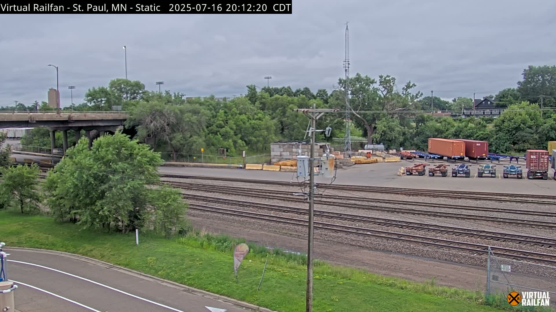 Saint Paul Railroad Crossing Live Cam - Saint Paul, Ramsey, Minnesota, USA