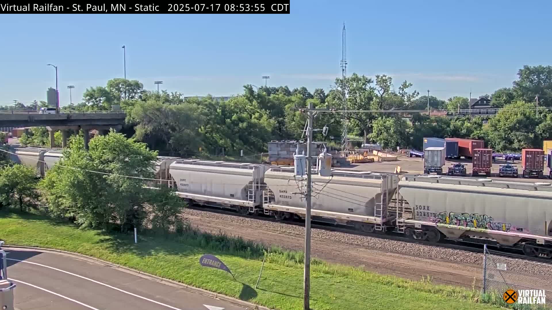 Saint Paul Railroad Crossing Live Cam - Saint Paul, Ramsey, Minnesota, USA