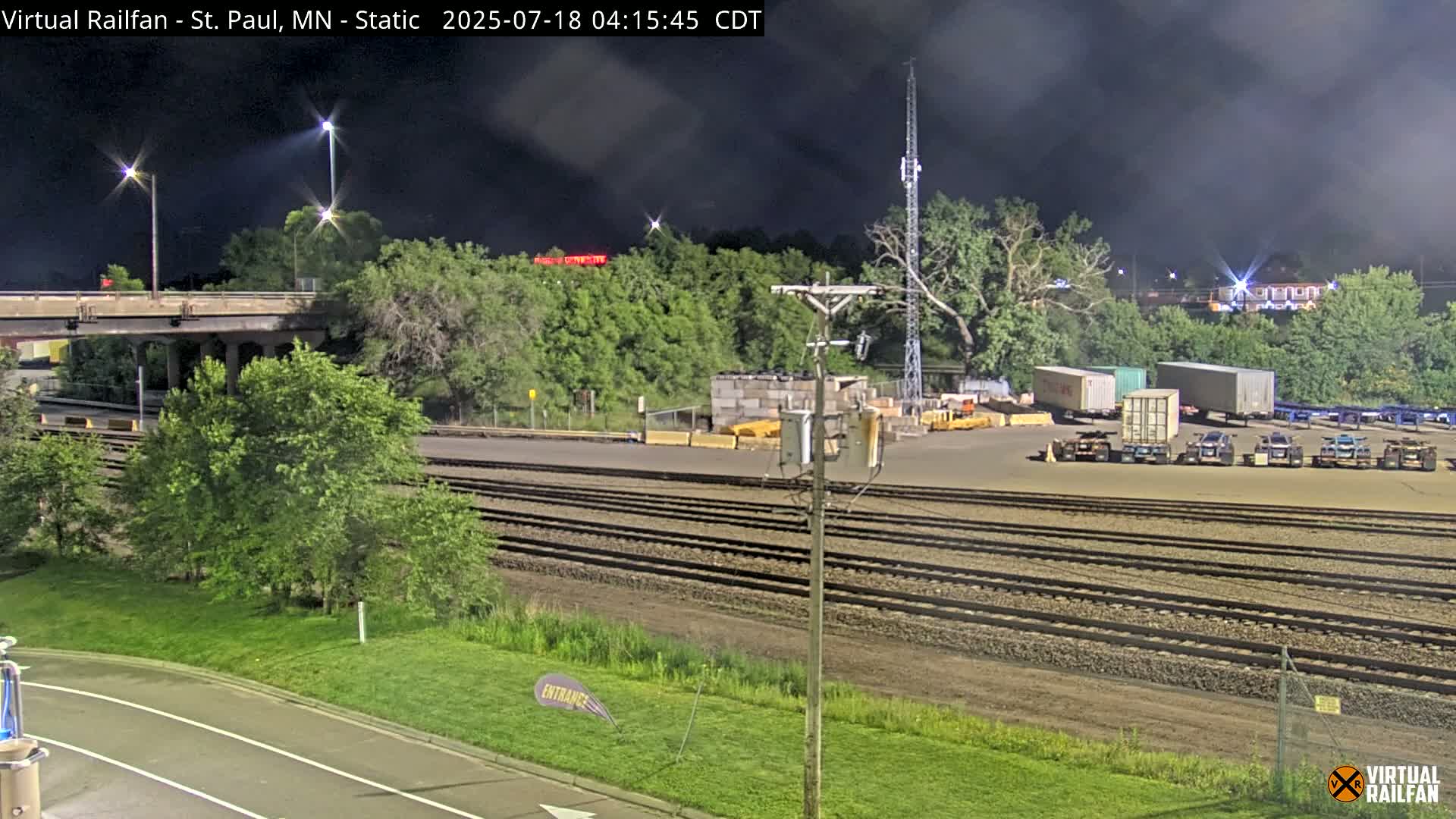 Saint Paul Railroad Crossing Live Cam - Saint Paul, Ramsey, Minnesota, USA