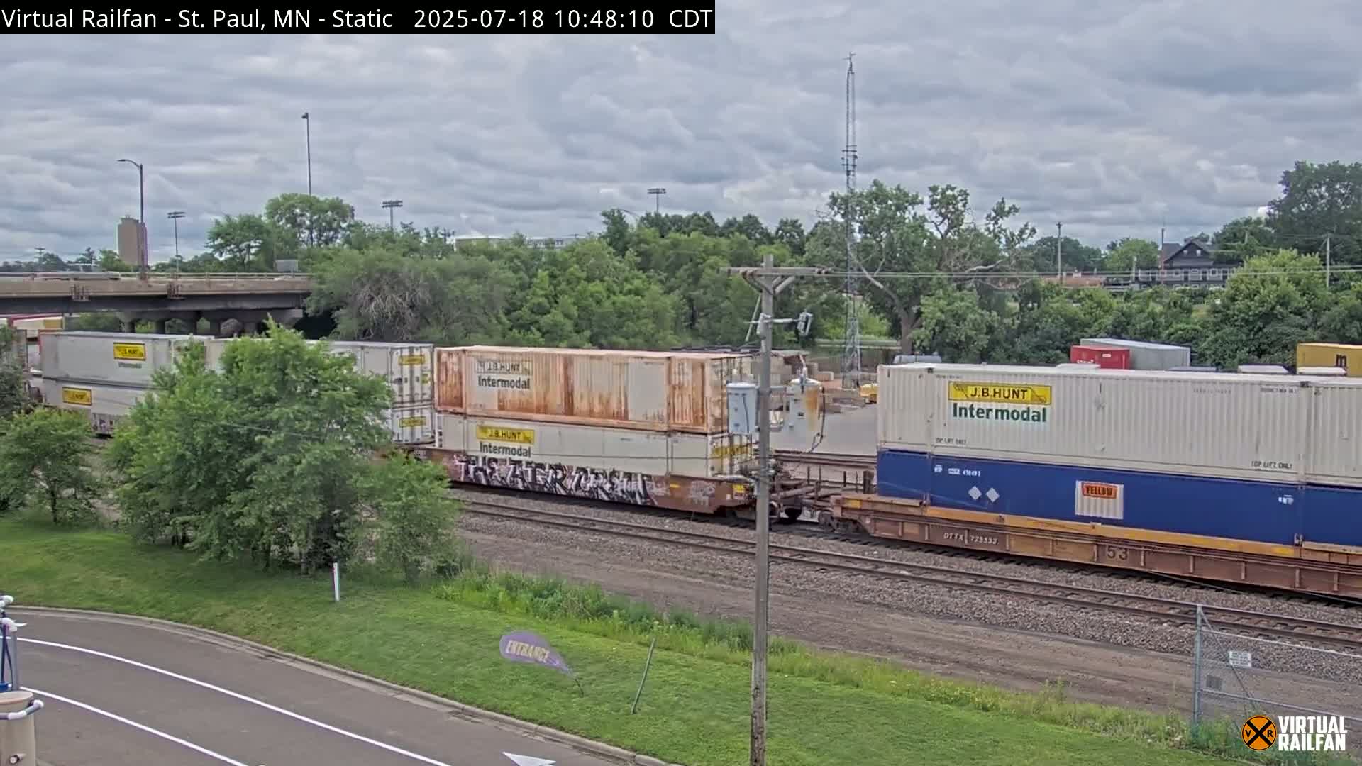 Saint Paul Railroad Crossing Live Cam - Saint Paul, Ramsey, Minnesota, USA