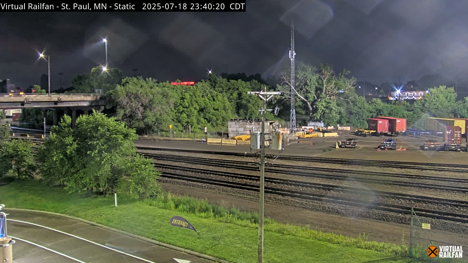 Saint Paul Railroad Crossing Live Cam - Saint Paul, Ramsey, Minnesota, USA