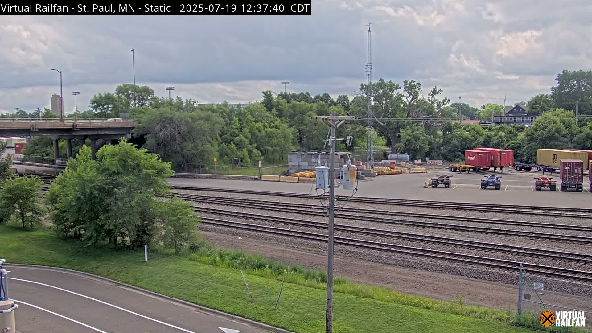 Saint Paul Railroad Crossing Live Cam - Saint Paul, Ramsey, Minnesota, USA
