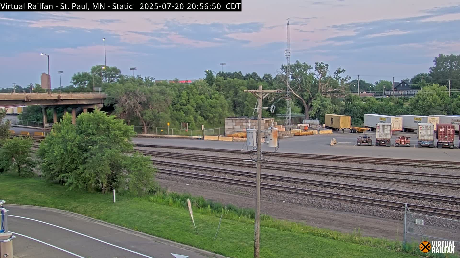 Saint Paul Railroad Crossing Live Cam - Saint Paul, Ramsey, Minnesota, USA