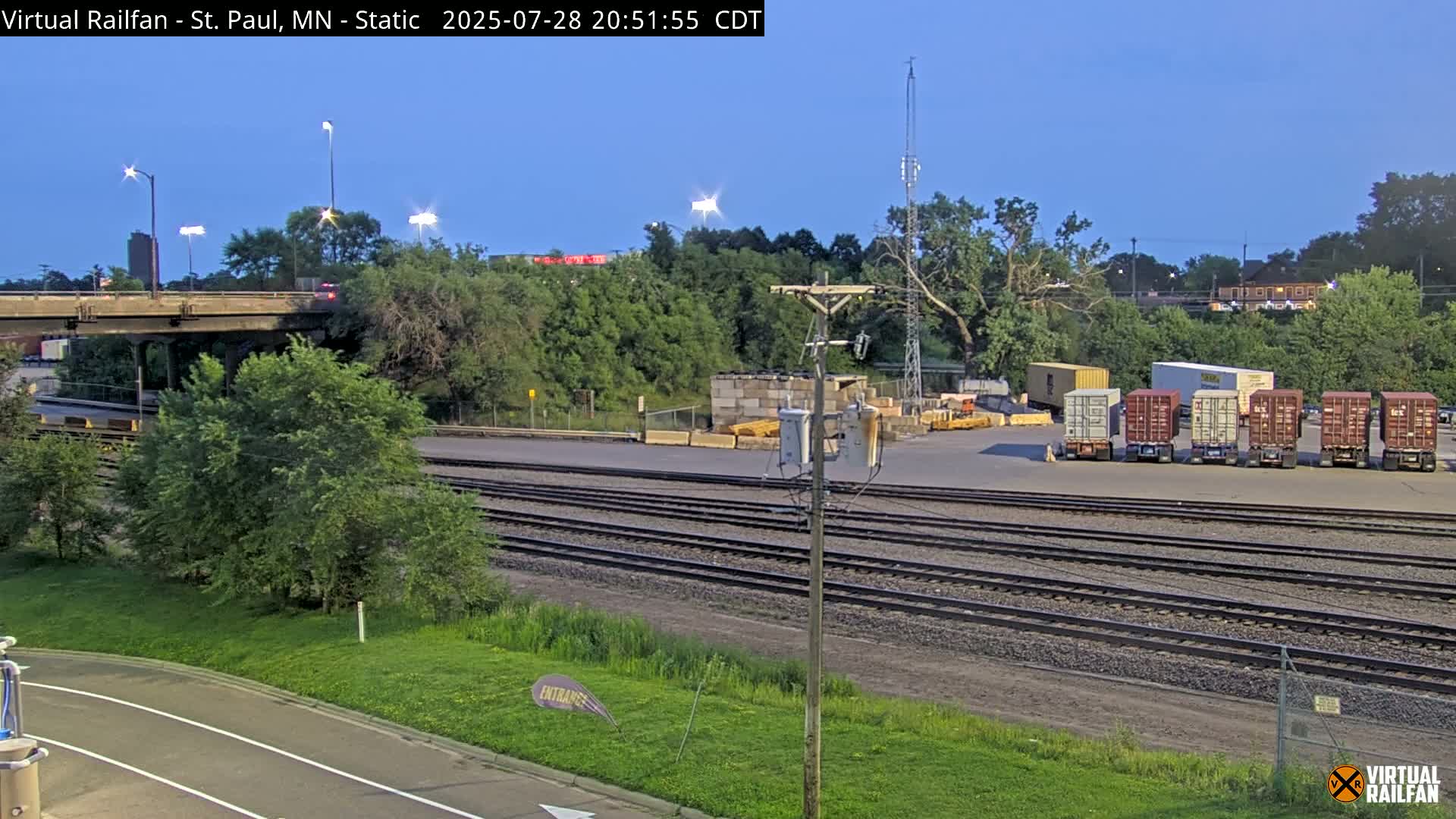 Saint Paul Railroad Crossing Live Cam - Saint Paul, Ramsey, Minnesota, USA