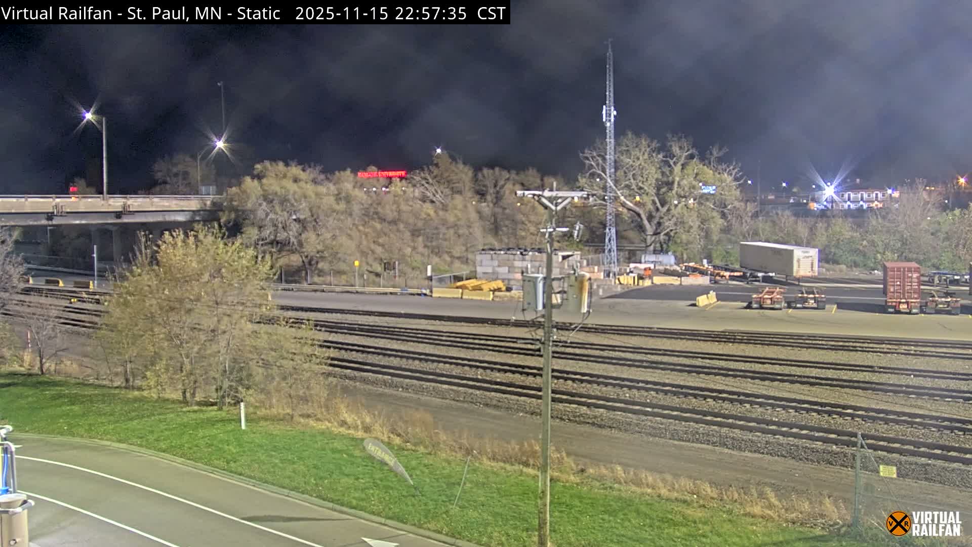 Saint Paul Railroad Crossing Live Cam - Saint Paul, Ramsey, Minnesota, USA
