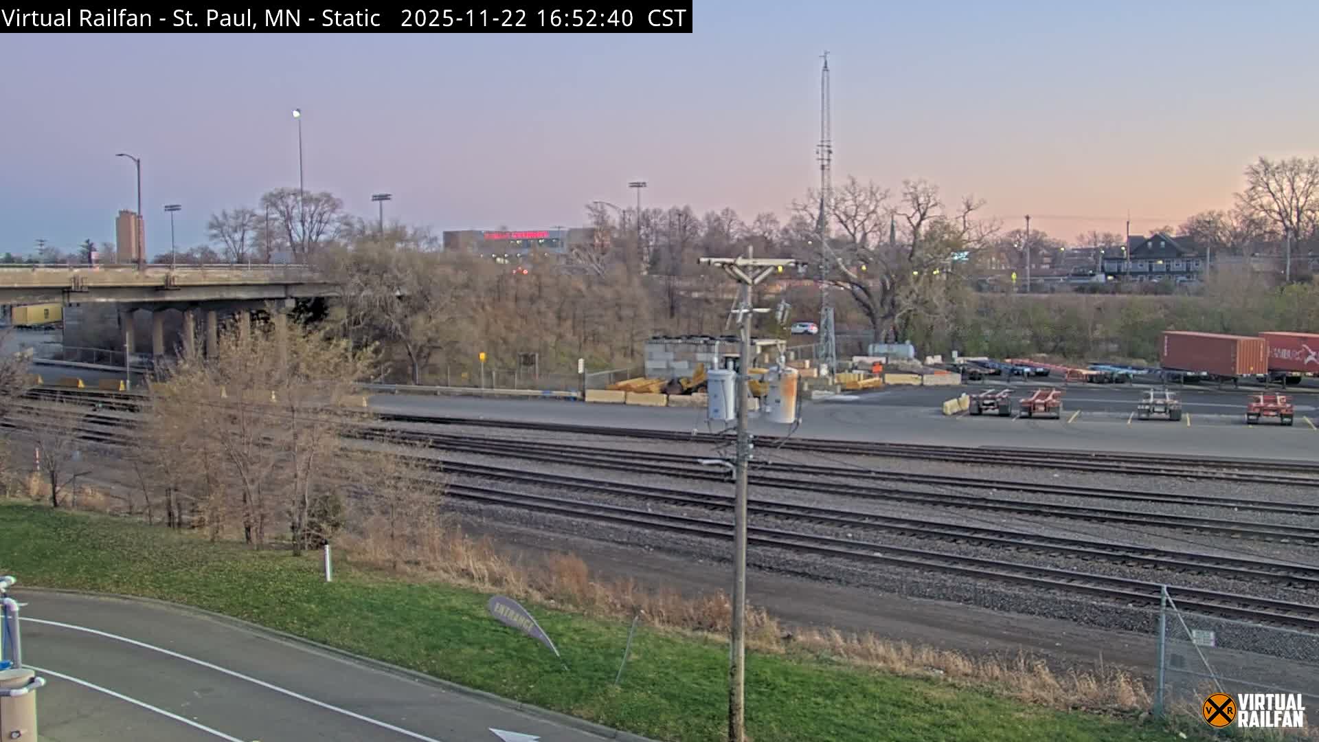 Saint Paul Railroad Crossing Live Cam - Saint Paul, Ramsey, Minnesota, USA