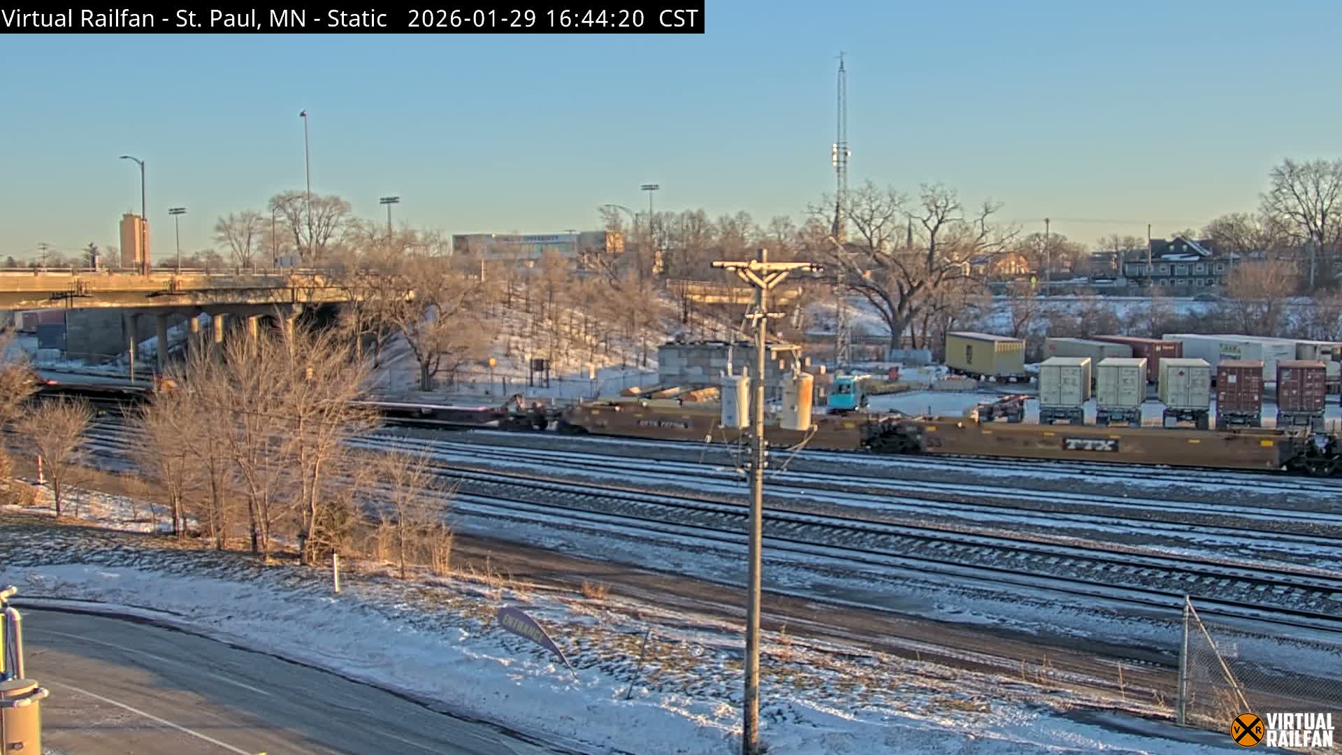 Saint Paul Railroad Crossing Live Cam - Saint Paul, Ramsey, Minnesota, USA