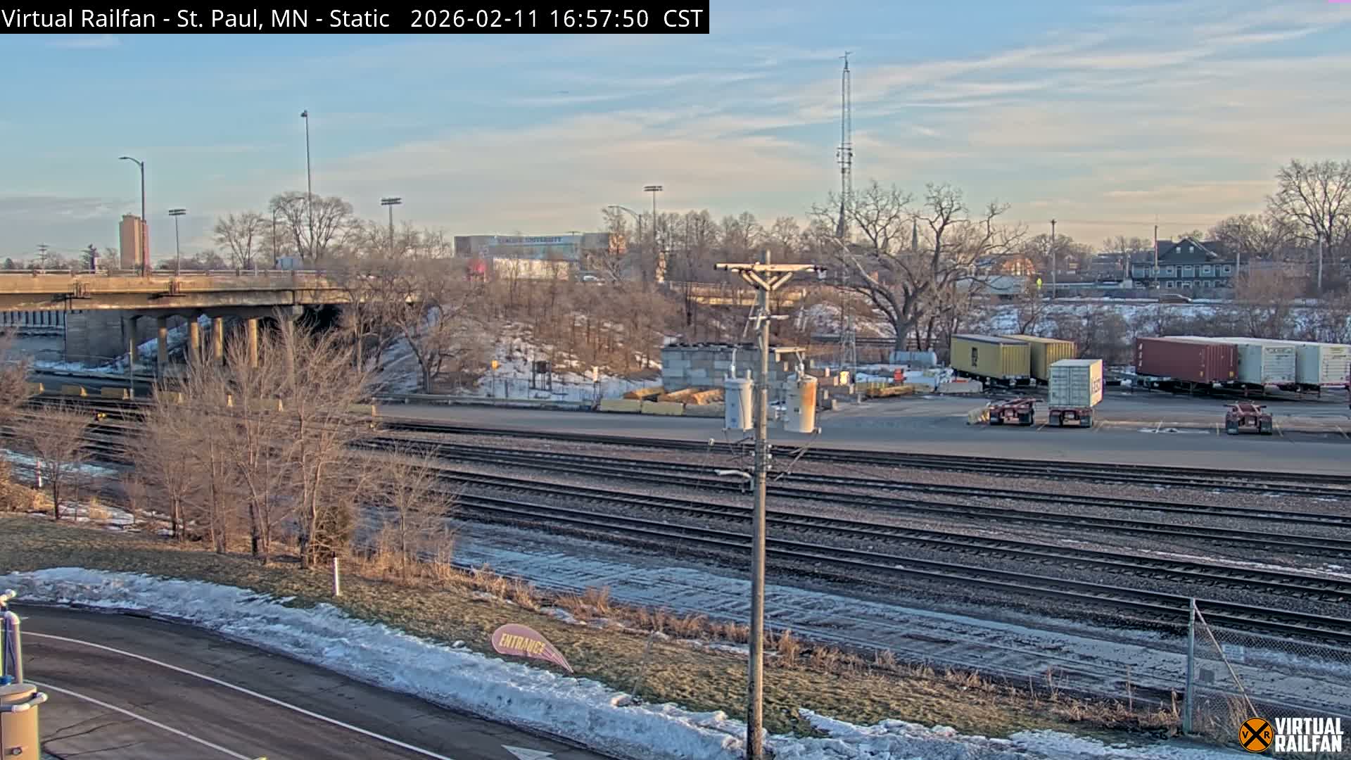 Saint Paul Railroad Crossing Live Cam - Saint Paul, Ramsey, Minnesota, USA
