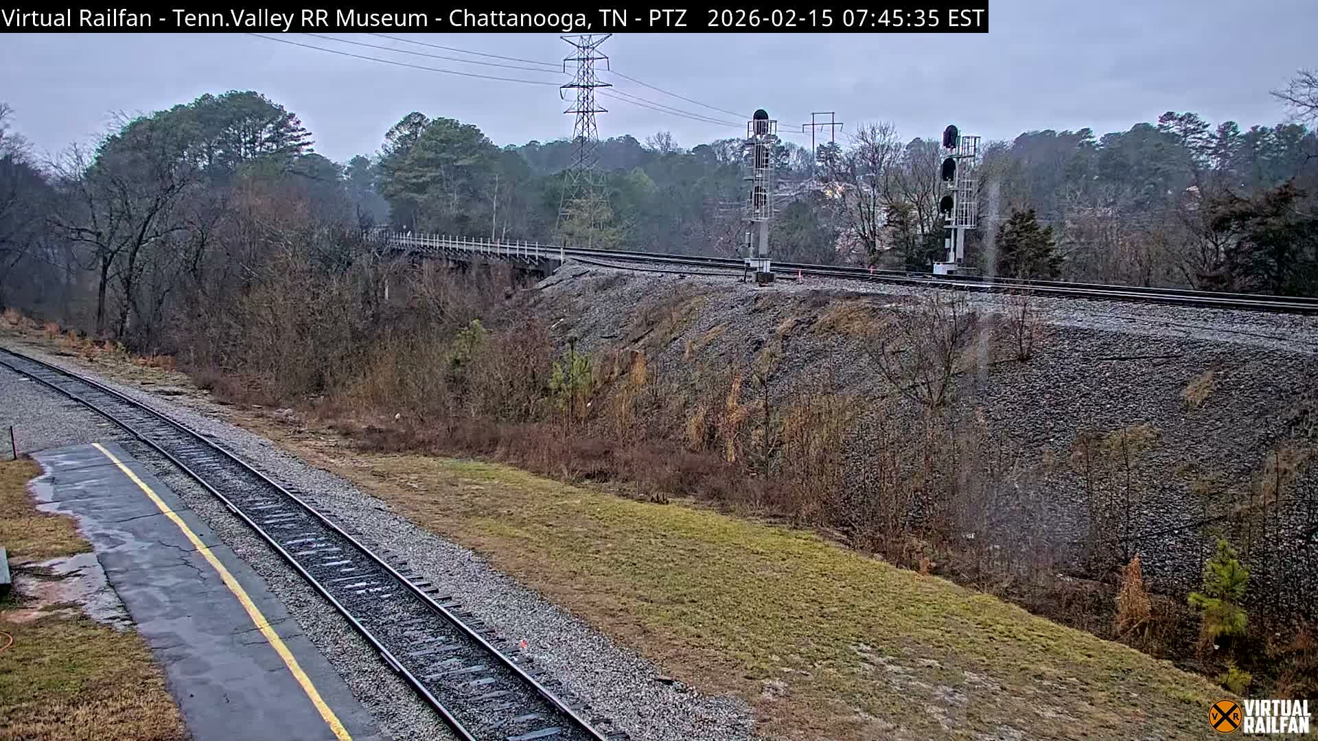 Saint Paul Railroad Crossing Live Cam - Saint Paul, Ramsey, Minnesota, USA