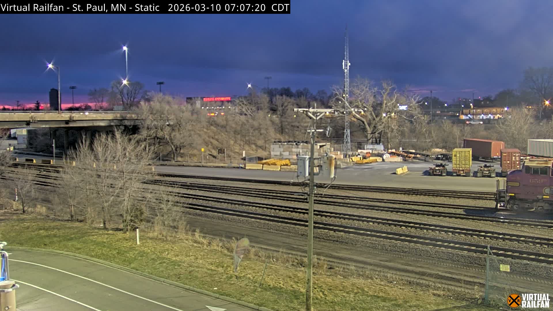 Saint Paul Railroad Crossing Live Cam - Saint Paul, Ramsey, Minnesota, USA