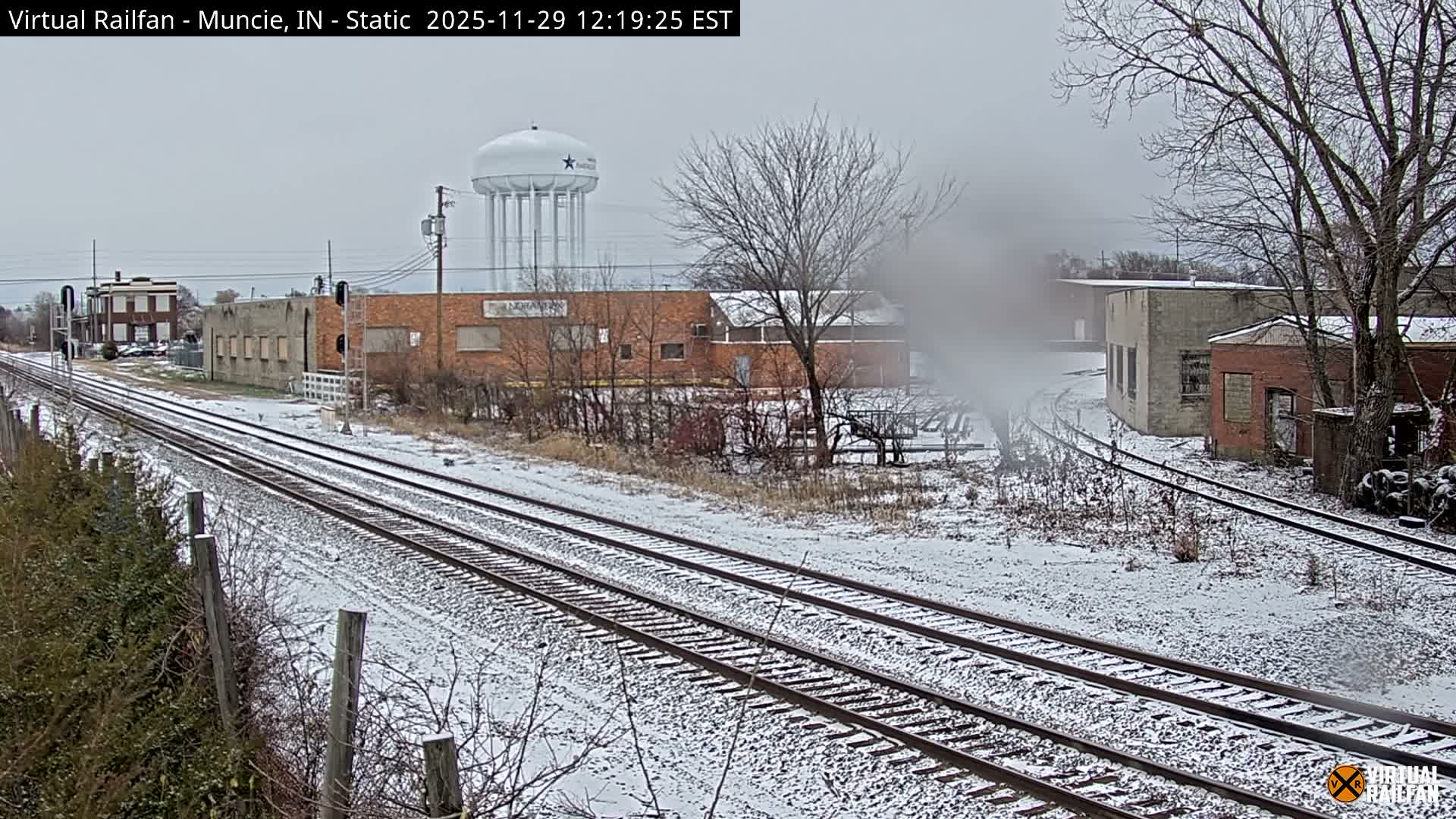 Muncie Railroad Crossing & Industry Area Live Cam - Muncie, Delaware, Indiana, USA