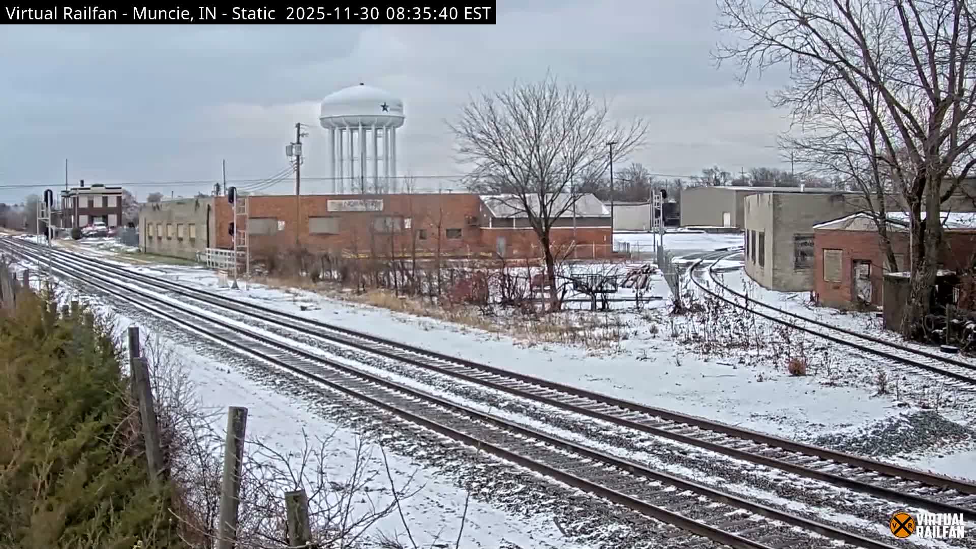 Muncie Railroad Crossing & Industry Area Live Cam - Muncie, Delaware, Indiana, USA