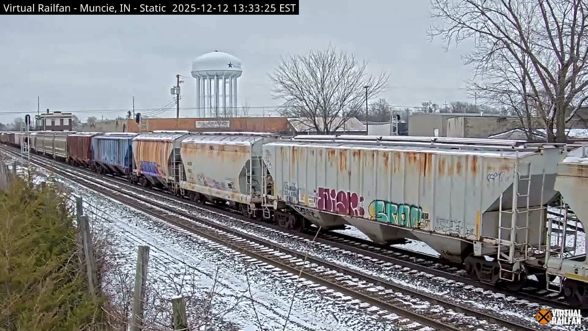 Muncie Railroad Crossing & Industry Area Live Cam - Muncie, Delaware, Indiana, USA