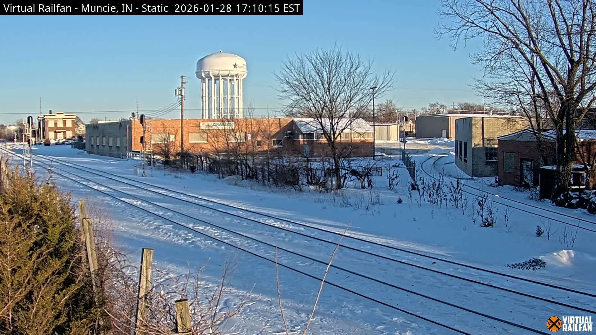 Muncie Railroad Crossing & Industry Area Live Cam - Muncie, Delaware, Indiana, USA