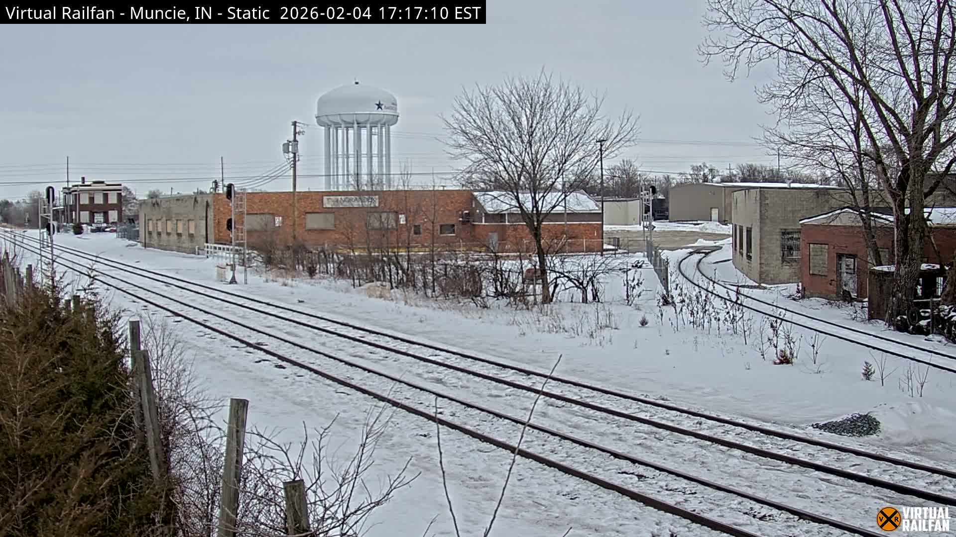 Muncie Railroad Crossing & Industry Area Live Cam - Muncie, Delaware, Indiana, USA
