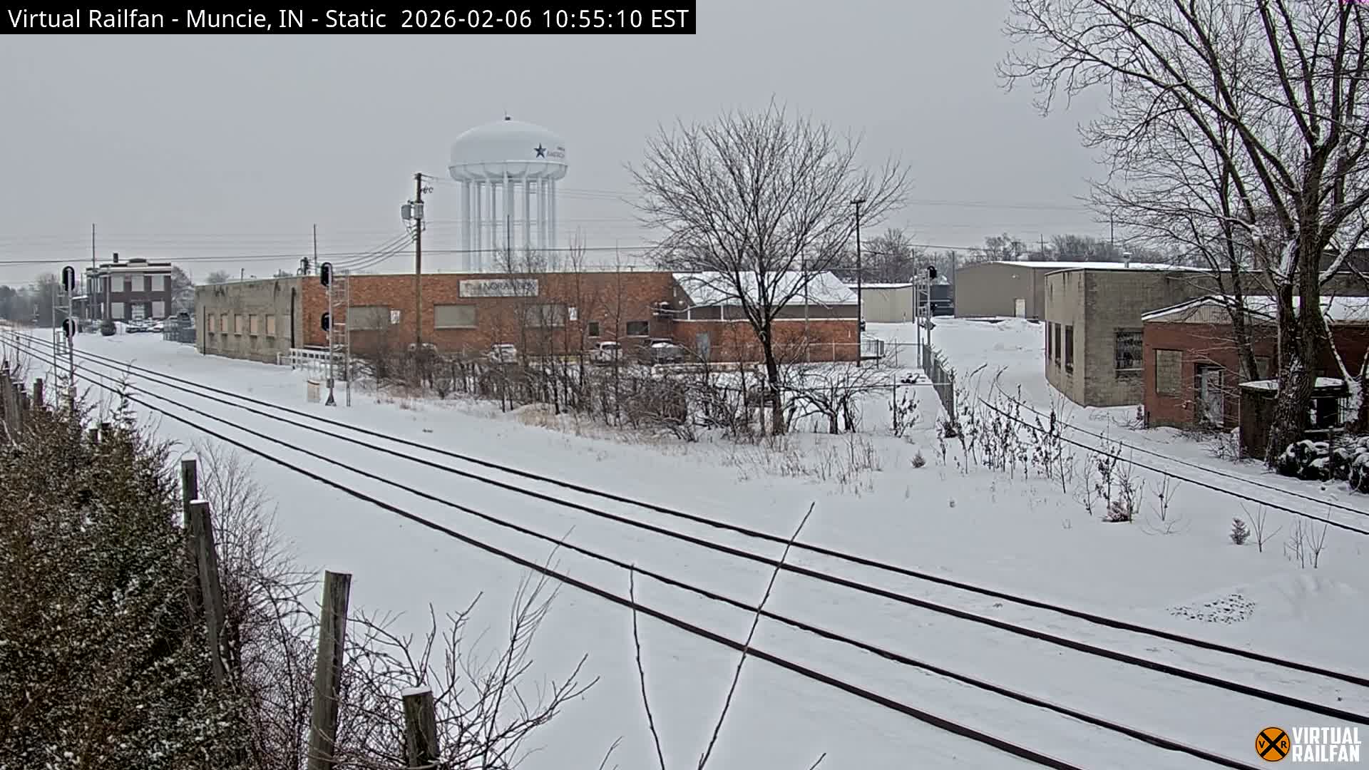 Muncie Railroad Crossing & Industry Area Live Cam - Muncie, Delaware, Indiana, USA