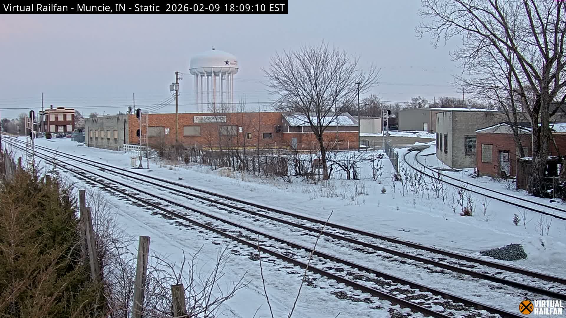 Muncie Railroad Crossing & Industry Area Live Cam - Muncie, Delaware, Indiana, USA